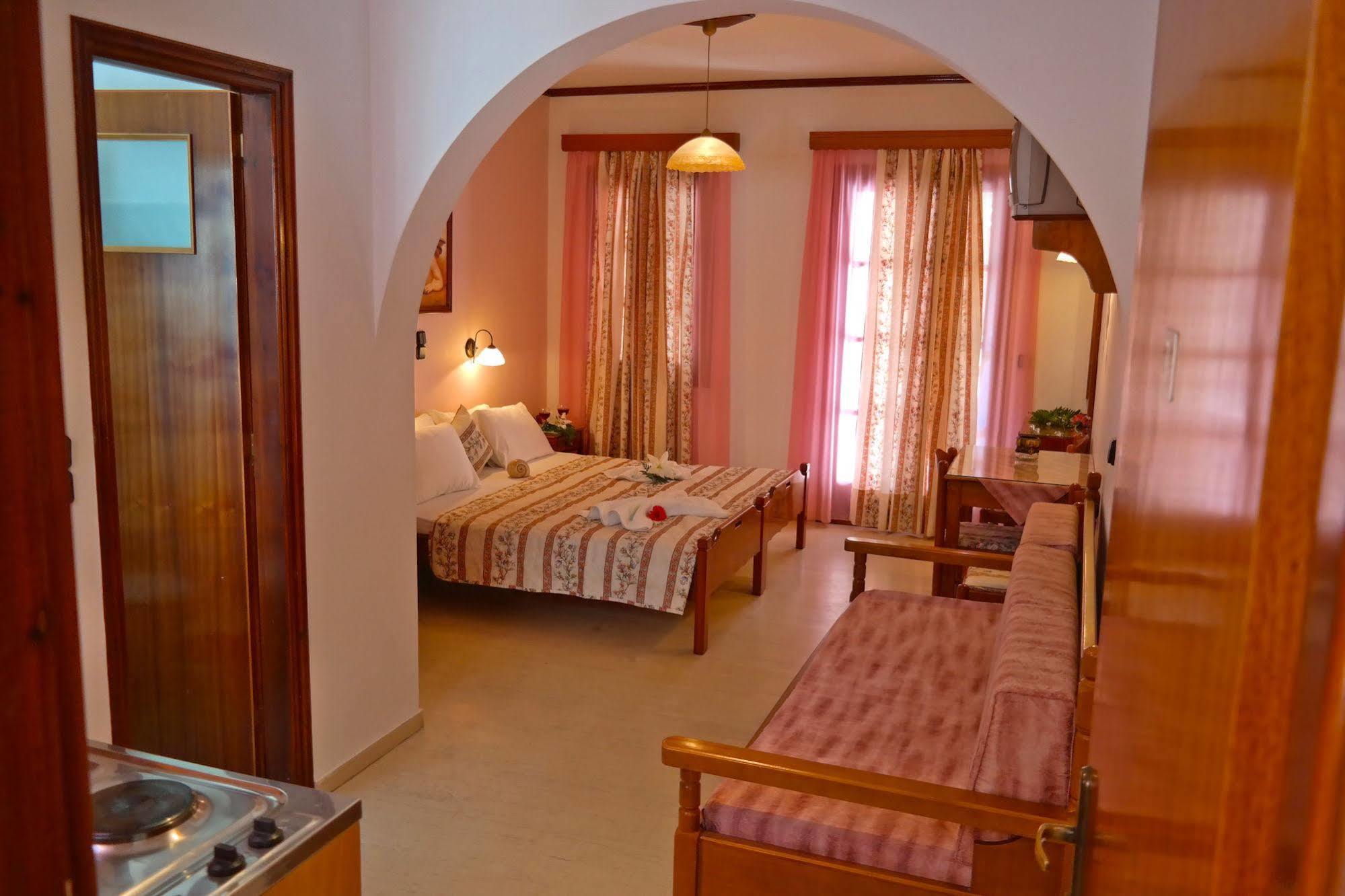 Golden Beach Studios Down Town Naxos City Eksteriør billede